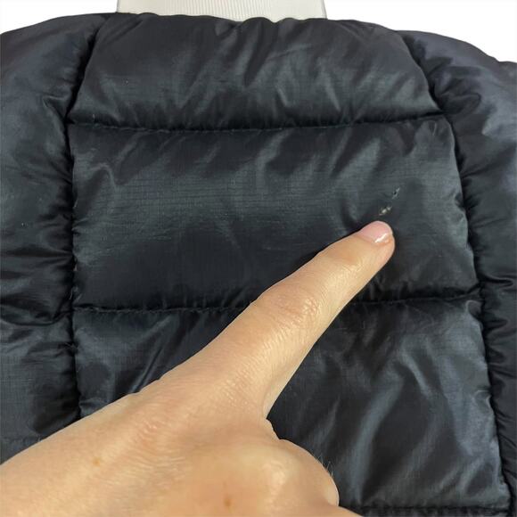 ROOTS Packable Black Down Hooded Puffer Jacket Size S - Picture 10 of 10